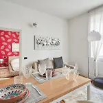 Easylife - - Dogana 3 - Duomo * Milan