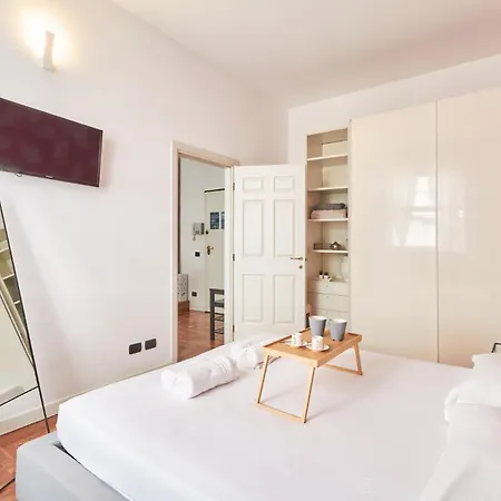 Lägenhet Easylife - Raffinato In Duomo Milano